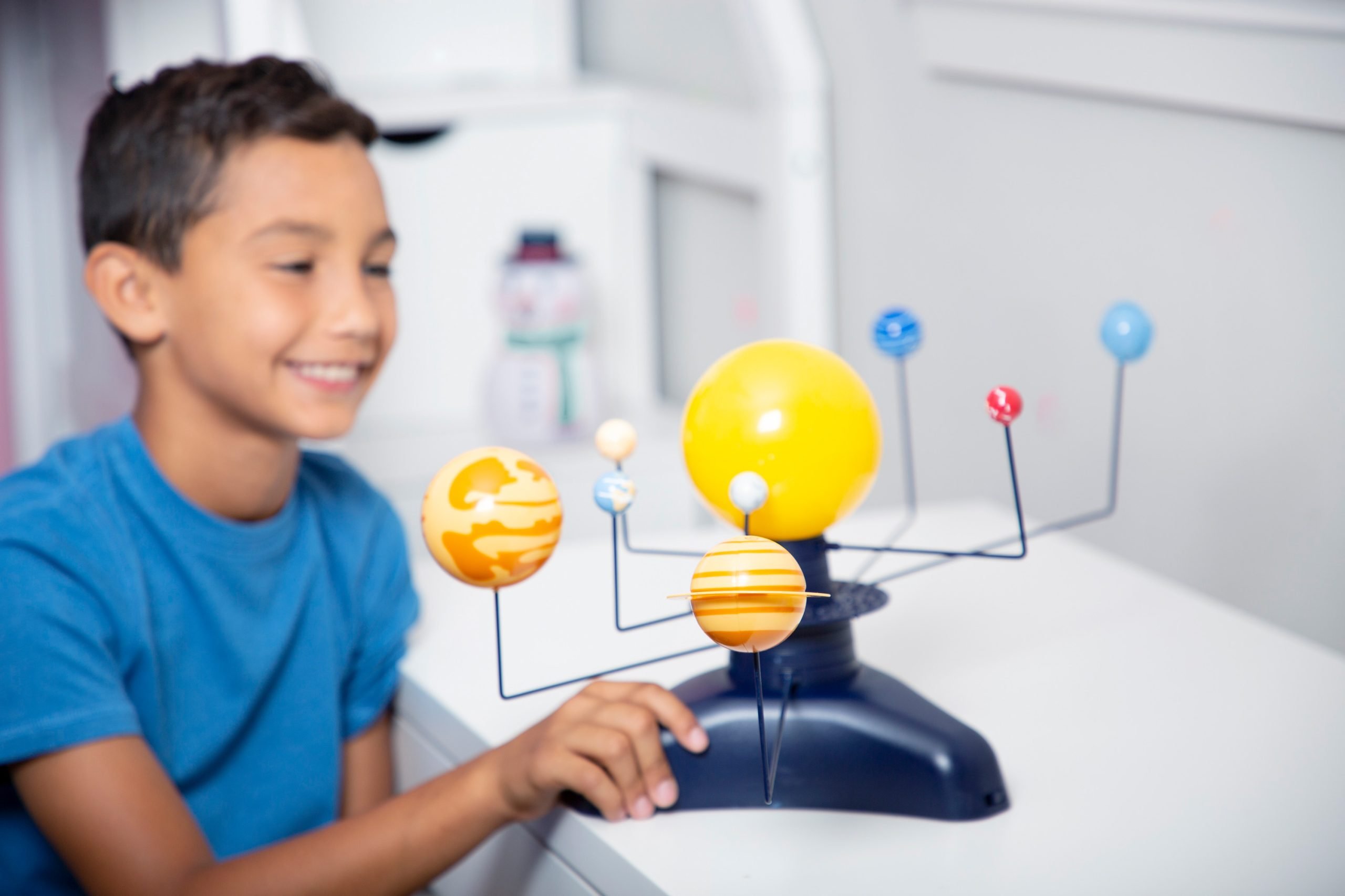 GeoSafari® Motorized Solar System | SchoolMart